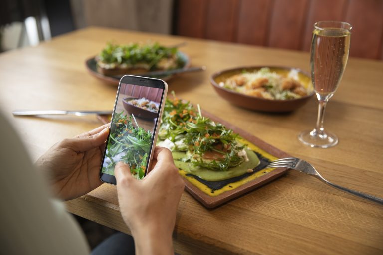 How Food Apps Connect Consumers with Local Produce